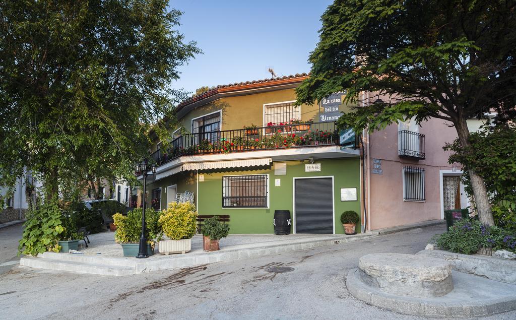 La Casa Del Tio Venancio Hostal Caracenilla Exterior foto